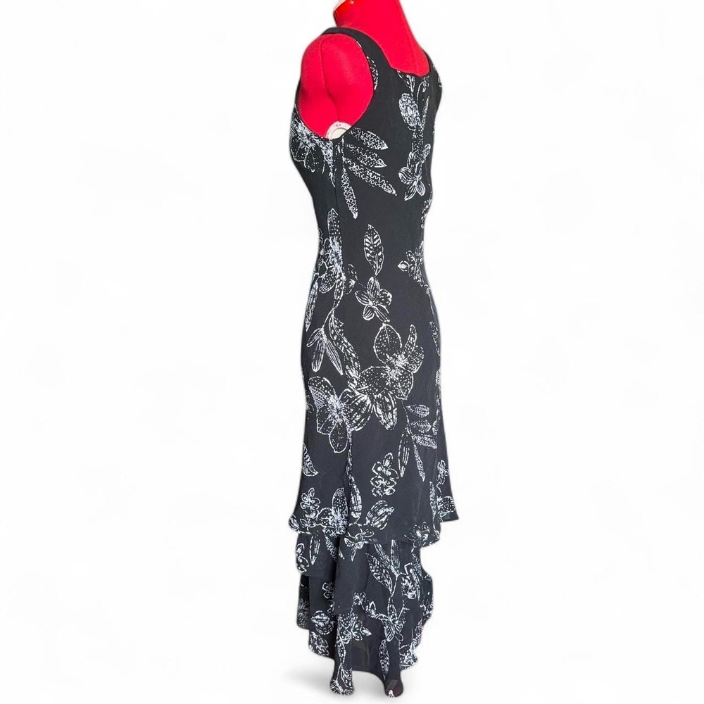 Chico's Silk Floral Tiered Sleeveless Maxi Dress Chico's Size 0 (small/size 2/4) - Picture 5 of 7
